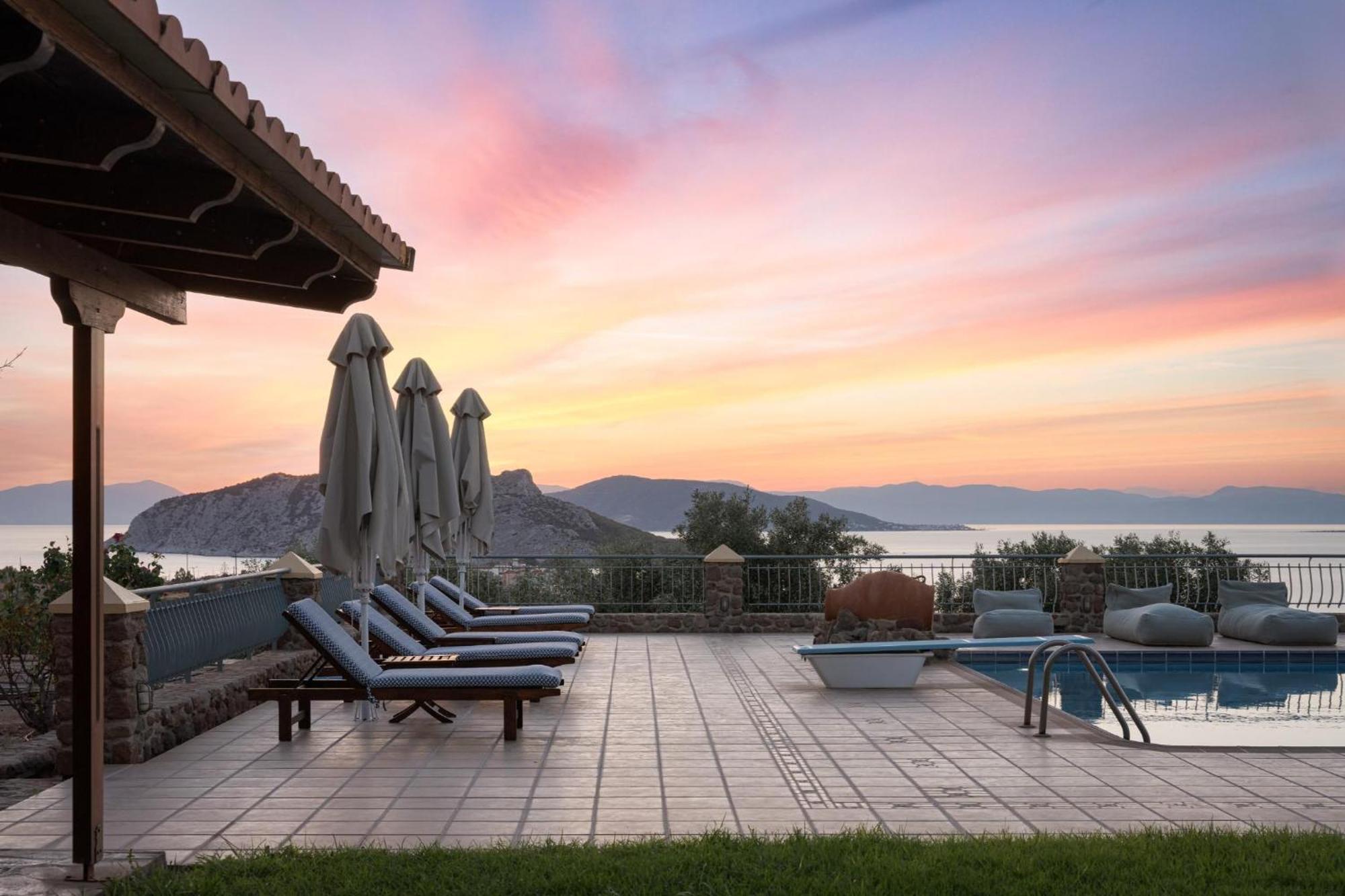 Aelia & Melitta Villas เปอร์ดิกา ภายนอก รูปภาพ